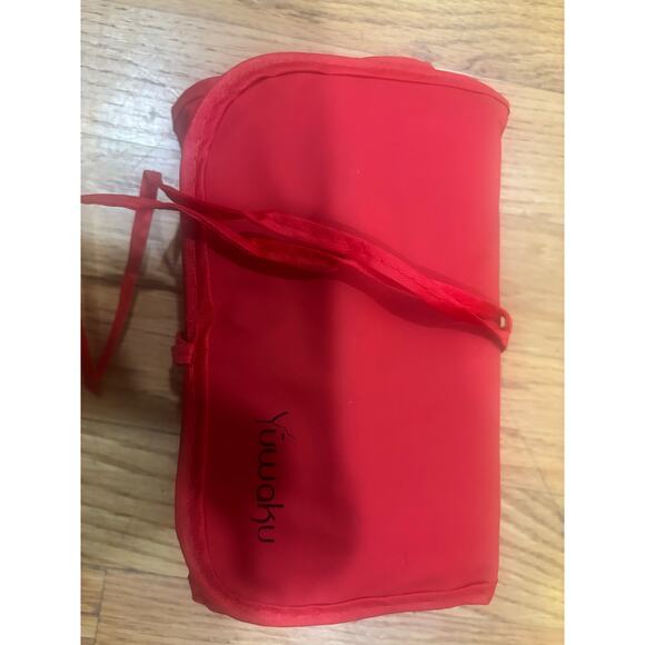 High quality, Professional Make Up Brush Traveling Kit - Picture 2 of 8